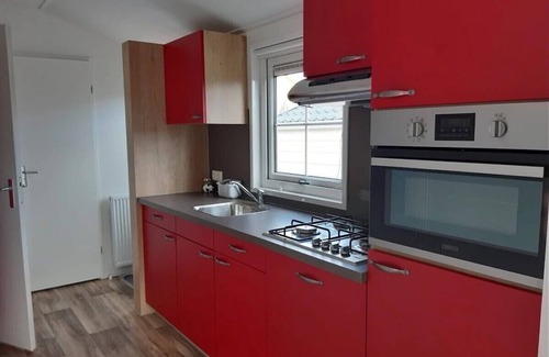 Julianadorp aan zee House | Cozy bungalow Orlando in Julianadorp