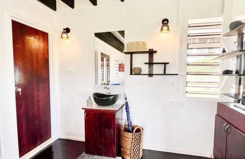 Pacific Harbour Villa | Cozy Bure