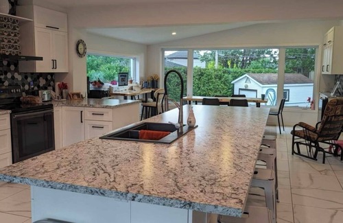 Saint-Jean-Sur-Richelieu House | Cozy Stay Near Base & Colleges