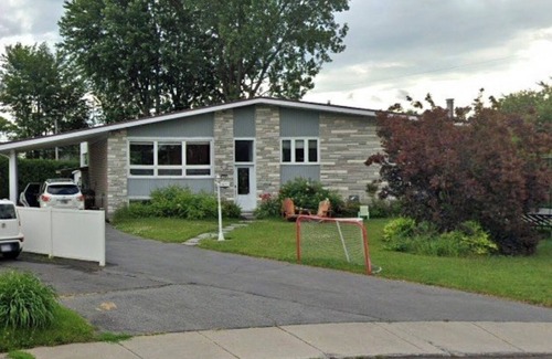 Saint-Jean-Sur-Richelieu House | Cozy Stay Near Base & Colleges