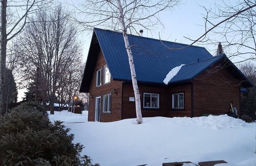 Saint-Louis-de-Blandford House | Cozy country house in a peaceful environment with a panoramic view on the river