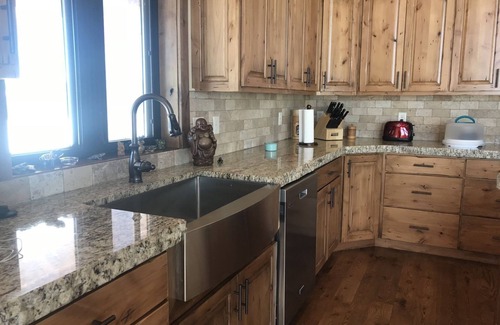 Island Park Cabin | Cozy Cabin | 20 MI to YNP | Walk to Henry's Lake