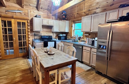Moundville Cabin | Cozy Cabin 25 minutes from UofA!