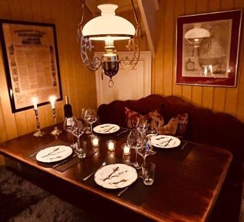 Hundorp Apartment | Cozy cabin apartment, ski-in ski-out at Kvitfjell