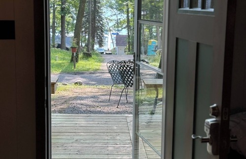 Higgins Lake Cabin | Cozy Cabin at Higgins Lake - Lake View