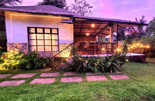 Indang Villa | Cozy Cabin Casita Anahaw