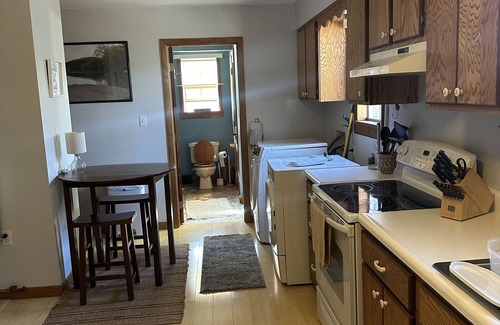 Van Buren Cabin | Cozy cabin close to beautiful Current river and surrounded by a national forest!