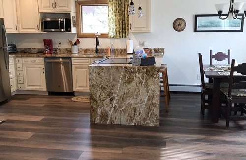 Estes Park Cabin | Cozy cabin close to town and Lake Estes trail