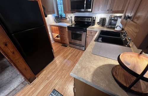 White Mills House | Cozy Cabin directly on Lake Wallenpaupack