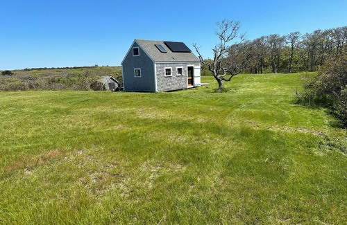 Nantucket Cabin | Cozy Cabin Getaway on Remote Private Island of Tuckernuck