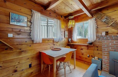 Government Camp House | Cozy Cabin in Government Camp