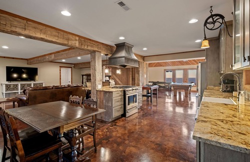 Mentone Cabin | Cozy Cabin in Mentone - Incredible Views - Swimming Pool - Hot Tub