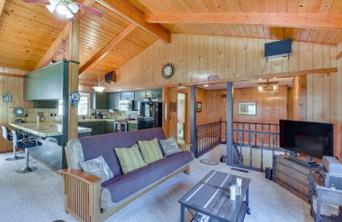 Groveland House | Cozy Cabin in Pine Mountain Lake Near Yosemite!