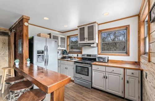 Andes Cabin | Cozy Cabin in The Catskills W/Wi-Fi, HDTV, Firepit