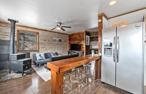 Andes Cabin | Cozy Cabin in The Catskills W/Wi-Fi, HDTV, Firepit