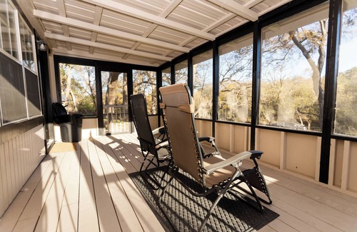 Belton Cabin | Cozy cabin in welcoming Belton with WiFi, AC
