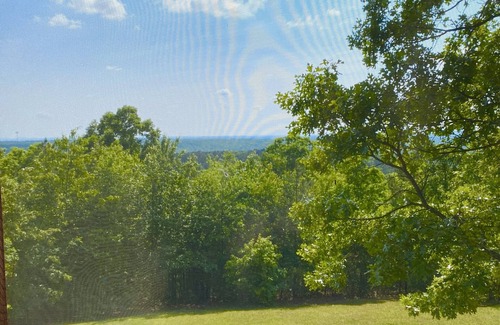 Mena Cabin | Cozy Cabin, Jacuzzi Tub, Kitchenette, Mountain View, ATV access to trails