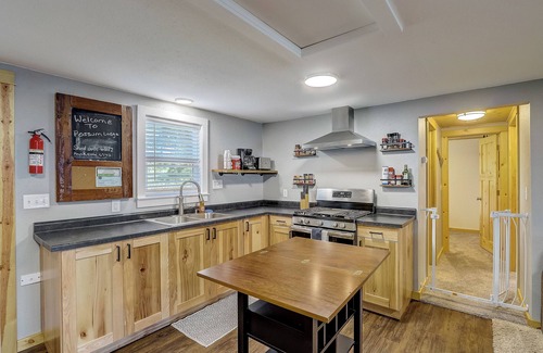 Town of Westfield Cabin | Cozy Cabin just 30 minutes from Wisconsin Dells!