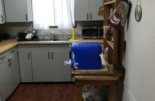 Arnes Cabin | Cozy cabin located in Arnes, 5 minute walk away from the beach