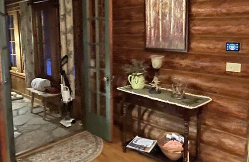 Park Rapids Cabin | Cozy Cabin, located across from Fishhook Lake, on the North side of Park Rapids!