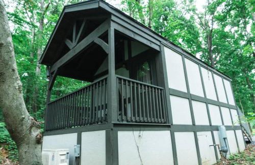 Sevierville House | Cozy Cabin Near the Smokies #12 Carlotta