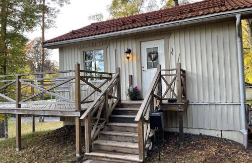 Tyreso Apartment | Cozy cabin, neighbour to lake & national park