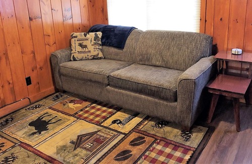 Arbor Vitae Cabin | Cozy Cabin On Big Arbor Vitae Lake - Great Fishing!