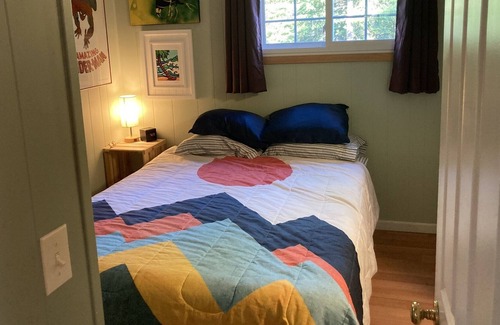 Grand Marais Cottage | Cozy cabin on Devil Track Lake