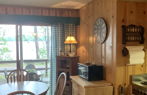 Land O Lakes Cabin | Cozy cabin on high lake in land o lakes