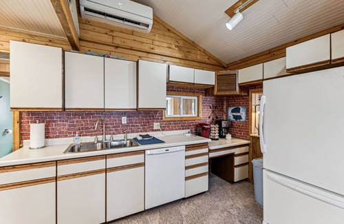 Isle Cabin | Cozy Cabin on Sunset Bay - Mille Lacs Lake