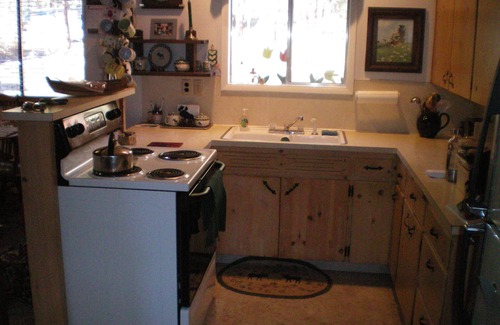 Lowman Cabin | Cozy Cabin On The South Fork Of The Payette River