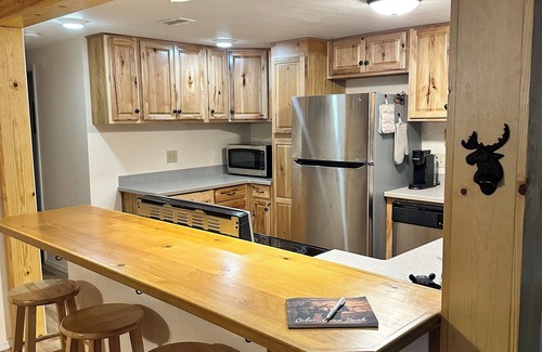 Munds Park Cabin | Cozy Cabin Retreat in Munds Park