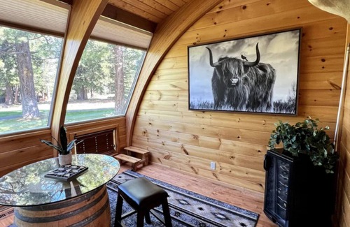 Bailey Creek Cabin | Cozy Cabin retreat located in the center of Bailey Creek Golf Course