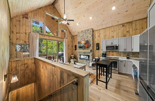 Sevierville Cabin | Cozy Cabin Retreat with Games and Stunning Views