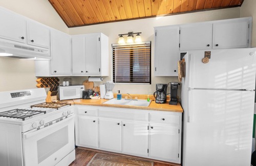 Woodlands Cabin | Cozy Cabin