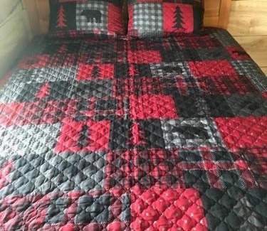 East Fultonham House | Cozy Cabin