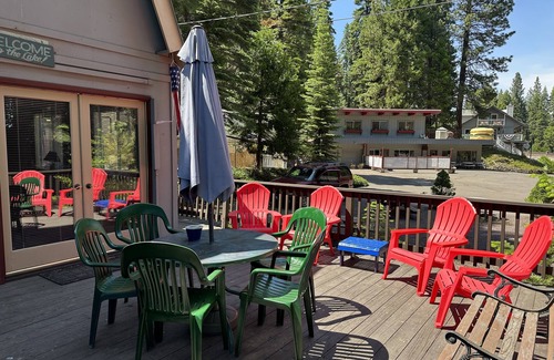 Peninsula Village Cabin | Cozy Cabin walking distance from the lake. Plenty of lake access!