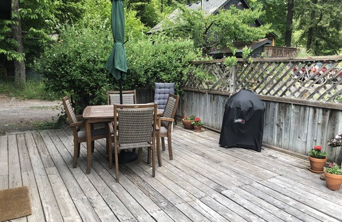 White Salmon Cabin | Cozy cabin with 1 bedroom and WiFi, AC in enjoyable White Salmon