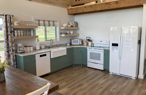 St. Charles Cabin | Cozy Cabin With a View of Bear Lake