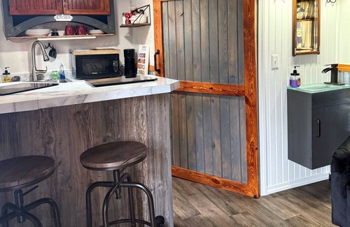 Hermosa Cabin | Cozy cabin with AC and WiFi in amazing Black Hills of South Dakato