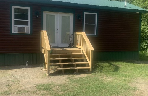 Abbot Cabin | Cozy cabin with direct atv/snowmobile trail access