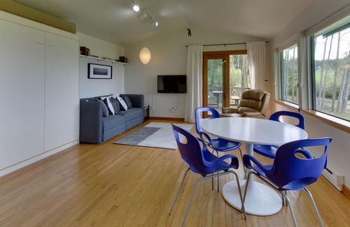 Lopez Island Apartment | Cozy cabin with peaceful atmosphere, breathtaking ocean views, minutes to beach