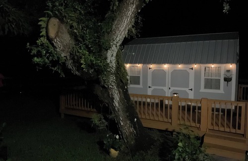 Moore Haven Cabin | Cozy cabin with WiFi and AC in charming LaBelle