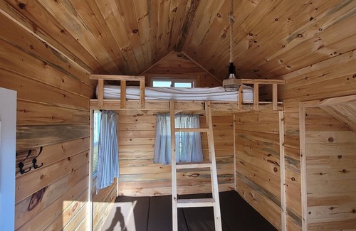 Nairn Centre Cabin | Cozy cabins for rentnPerfect for a winter getaway nPet friendly