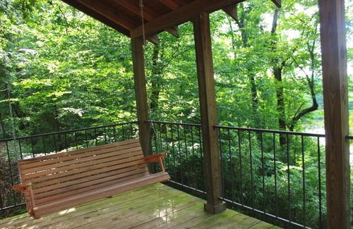 Natchitoches Cabin | Cozy cabins on 30 acres.perfect for families.