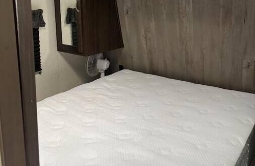 Bloomington House | Cozy Camper for the eclipse