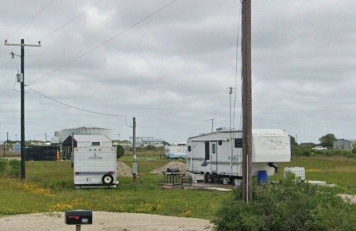 Port Lavaca RV Rental | Cozy campground in charming Alamo Beach, Texas