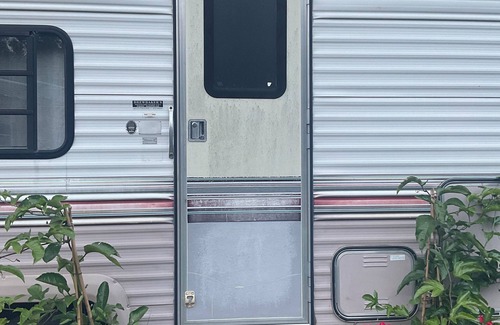Kewadin RV Rental | Cozy campground with 1 bedroom and WiFi, AC near beautiful Elk Rapids