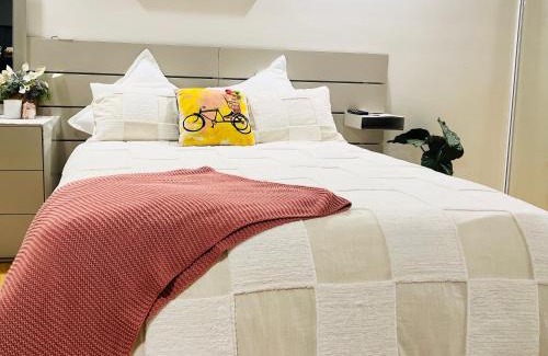 Lyneham Apartment | Cozy Capital Studio