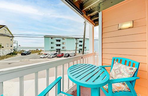 North Carolina Coast Apartment | Cozy Carolina Beach Condo